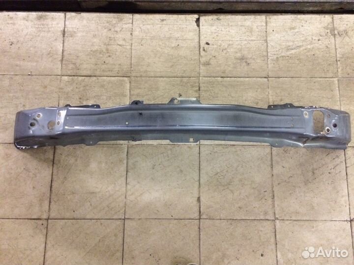 Усилитель переднего бампера Logan 2 Sandero 2 Xray