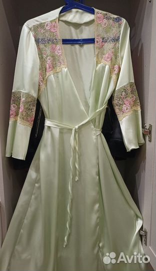 Халат женский шелковый