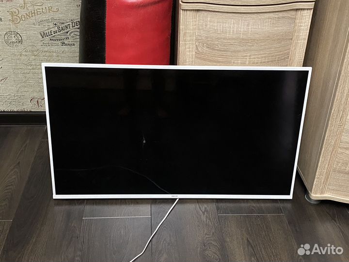 Телевизор бу dexp