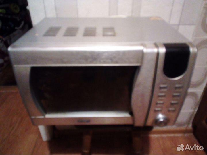 Микроволновка Supra