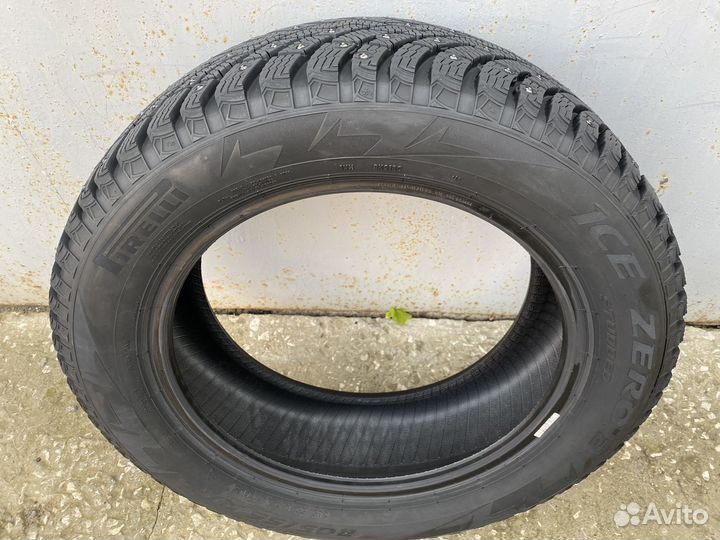Pirelli Ice Zero 2 205/55 R16 94T