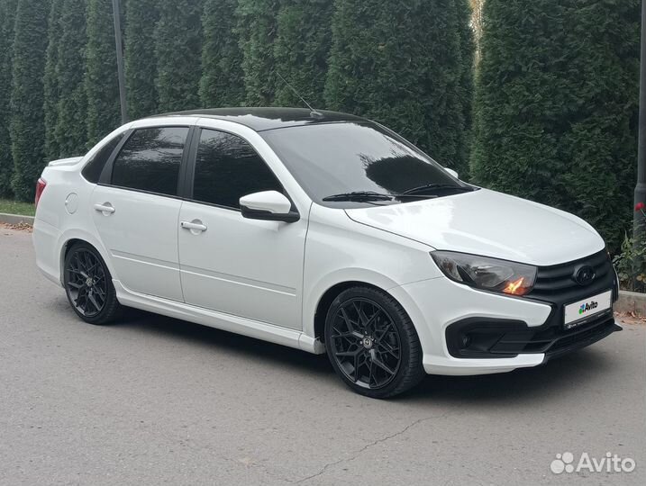 LADA Granta 1.6 МТ, 2022, 10 000 км