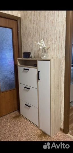 Обувница новая