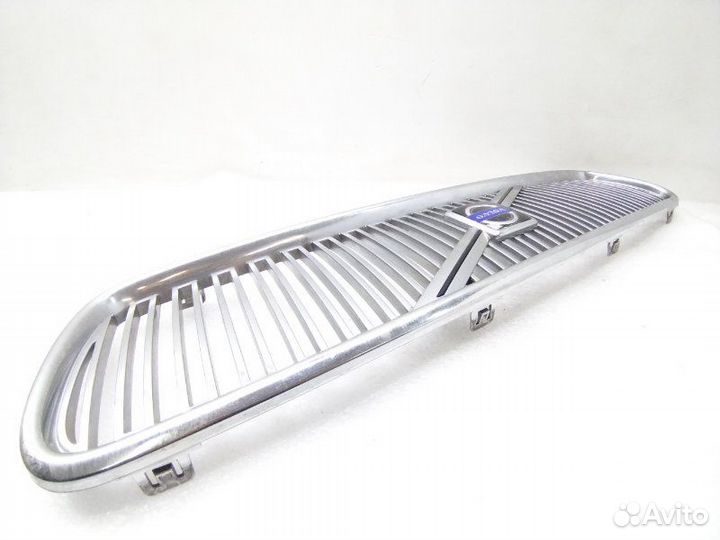 Решетка радиатора передняя Volvo V50 1 2005
