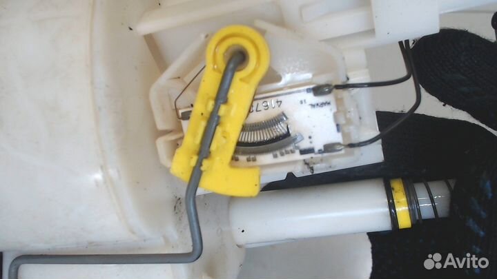 Датчик уровня топлива Nissan Note E11, 2009