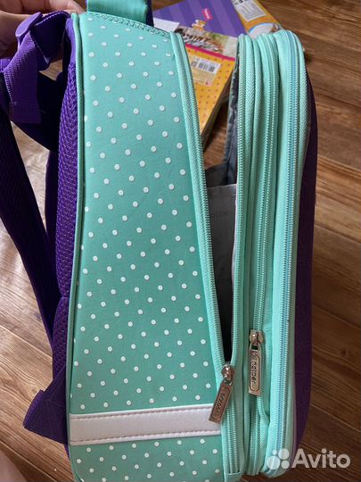 Продам рюкзак для девочки