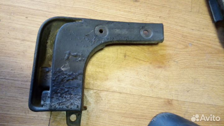 Брызговики левые Hyundai solaris 1