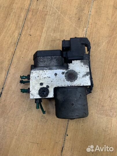 Блок abs Opel Meriva A минивэн Z17DTH 2003-2007