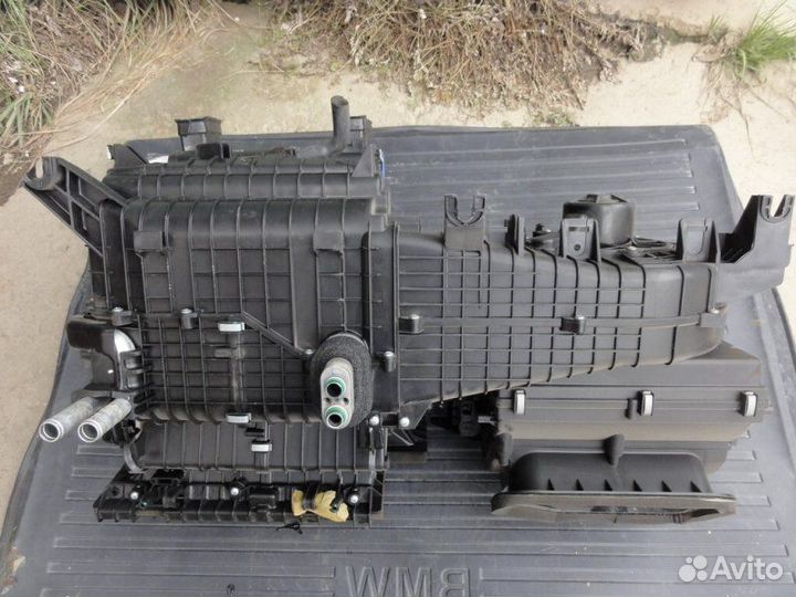 Корпус отопителя в сборе (печка) Hyundai Ix55 3.0