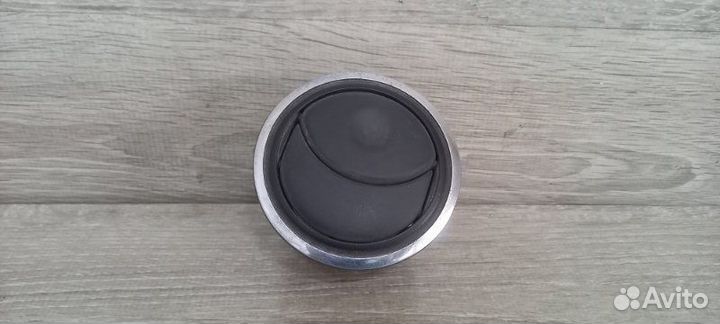 Дефлектор воздушный Renault Duster 1 2011