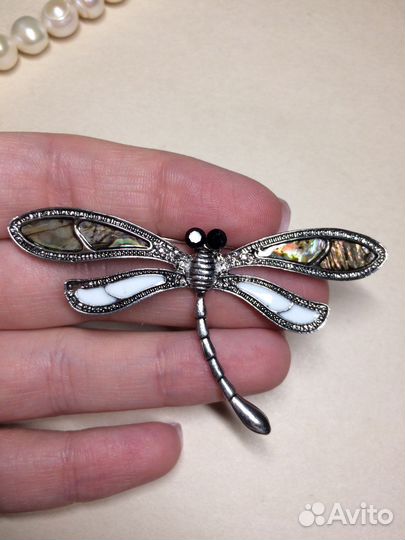 Брошь Стрекоза удивительная