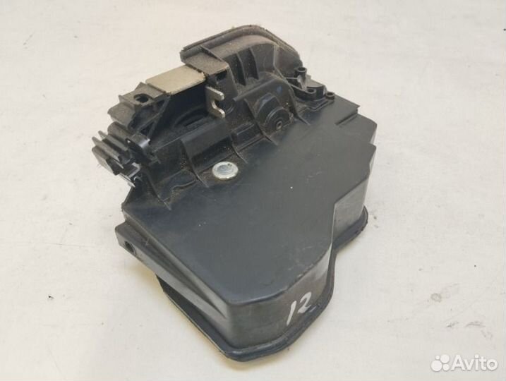 Замок двери задний правый Bmw X3 E83 2006-2010