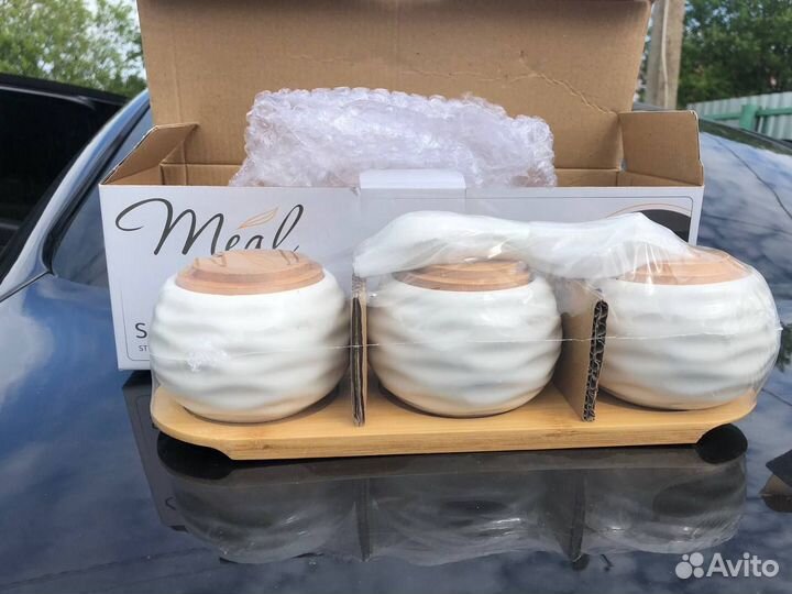 Подарочный набор фарфоровой посуды новый разный