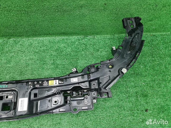 Панель передняя/телевизор (в сборе) Land Rover Discovery Sport