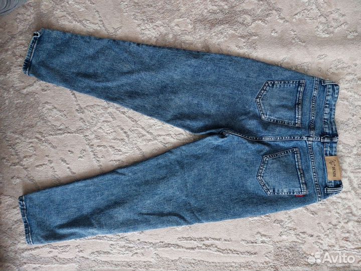 Джинсы