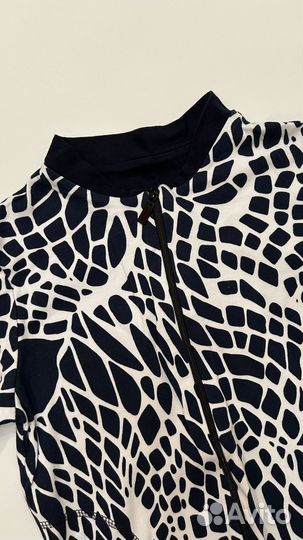 Женский костюм тройка 42 XS