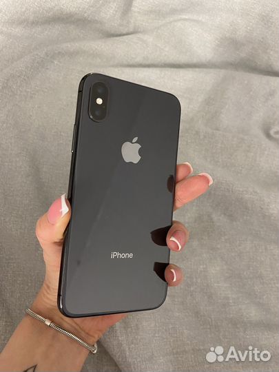 iPhone X, 64 ГБ