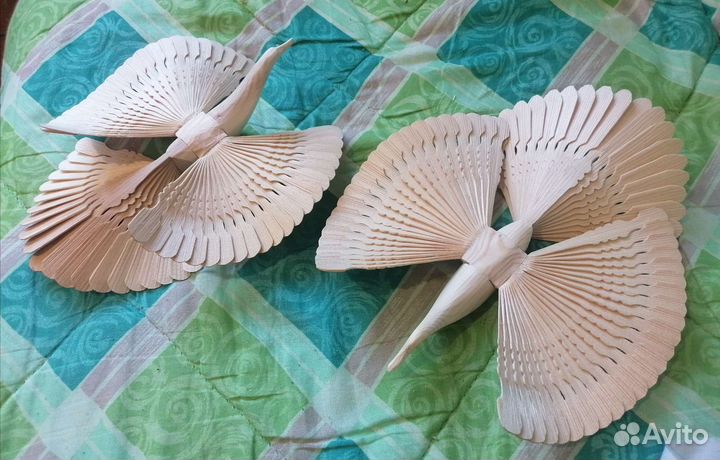 Птица счастья. Сувениры из дерева