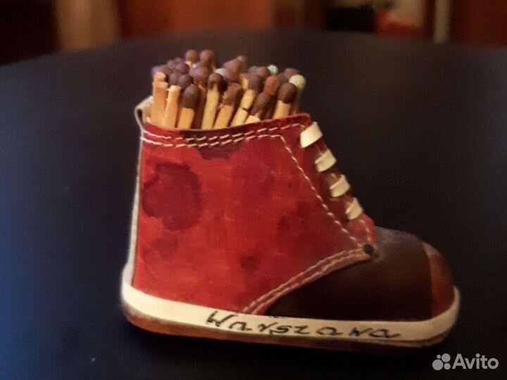 Сувенирные спички разные из Европы времен СССР