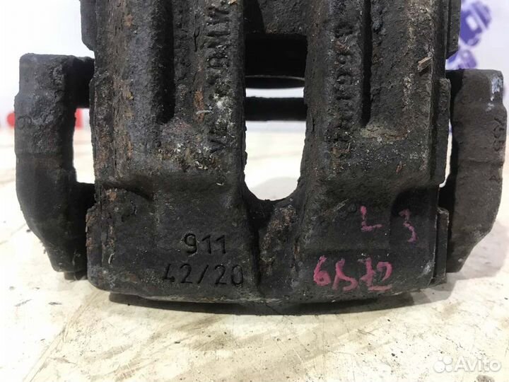 Суппорт тормозной задний левый Bmw X1 E84 N20B20A