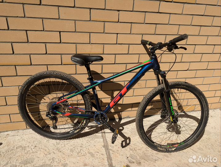 Велосипед gt avalanche comp 27.5