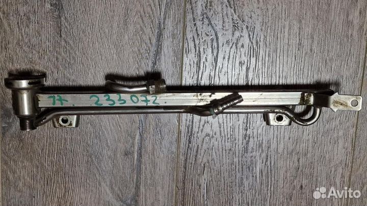 Рейка топливная (рампа) Volkswagen Passat B5