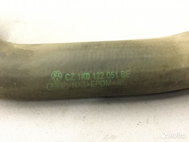 Патрубок радиатора нижний VW Джетта 2006-2011