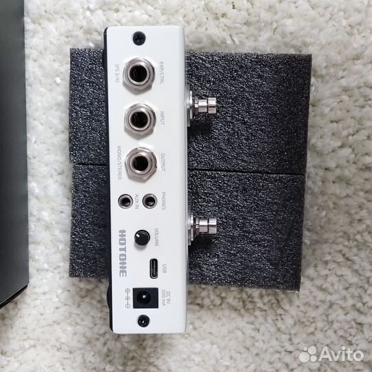 Гитарный процессор hotone Ampero Mini Vanilla