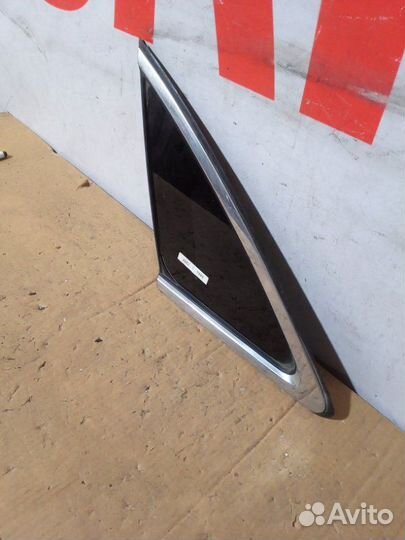 Форточка двери задняя левая Nissan Almera