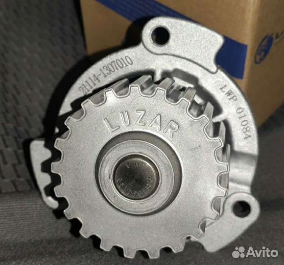 Водяная помпа luzar