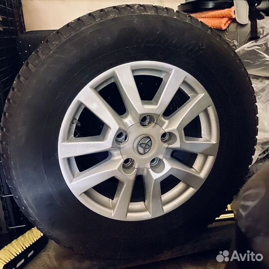Зимние колёса R18 в сборе (Toyota Land Cruiser)