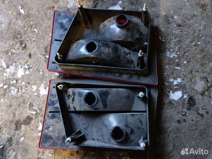 Задние фонари на Волгу