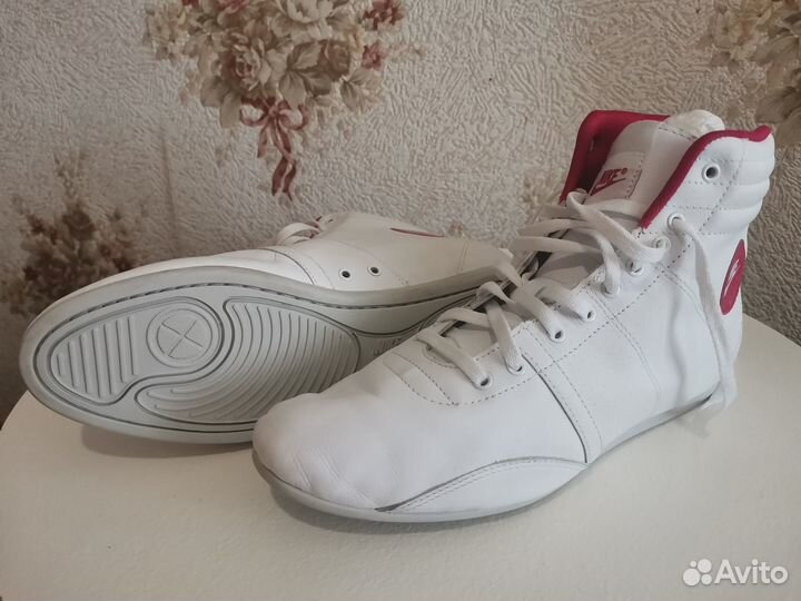 Борцовки женские Nike