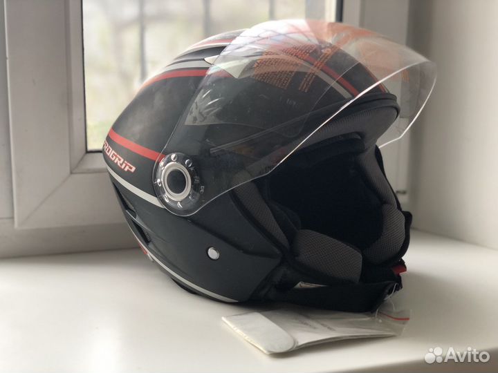 Мотоциклетный шлем ProGrip