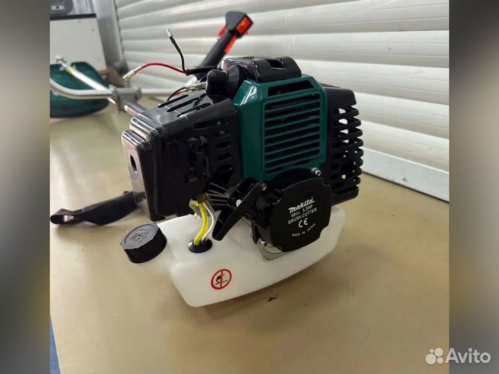 Триммер бензиновый Makita (реплика)