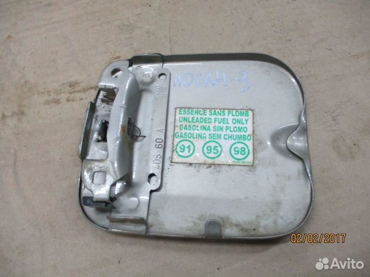 Лючок бензобака Рено Логан 1