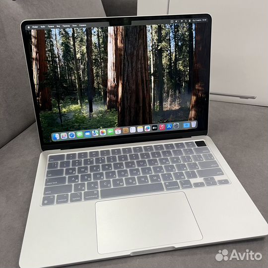 Apple macbook air 13 2022 m2