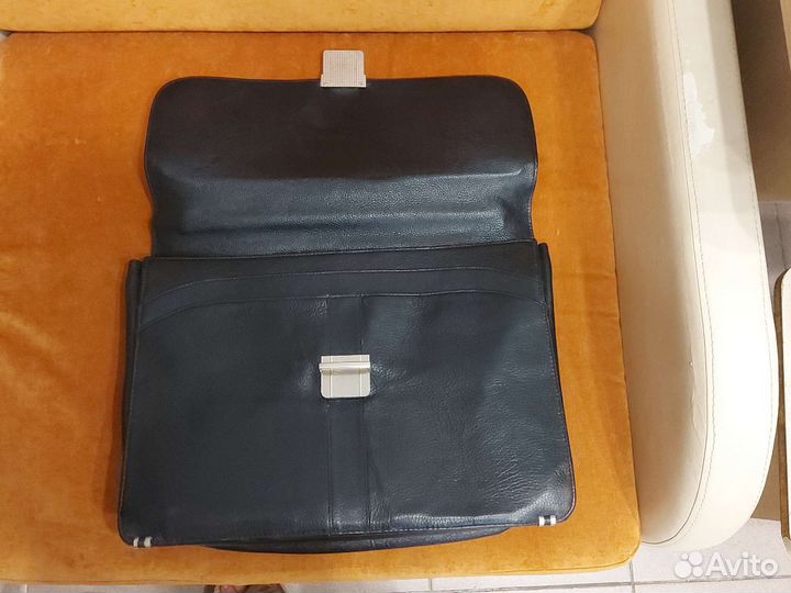 Мужской кожаный портфель