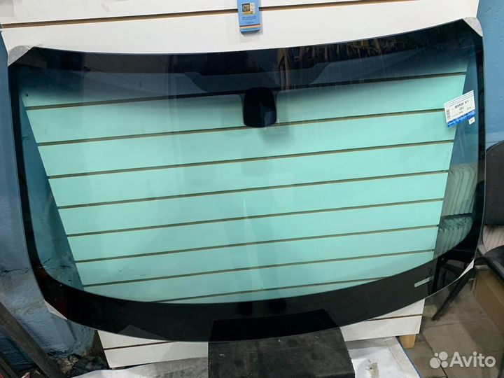 Лобовое стекло Bmw x1 e84 Бмв х1 е84