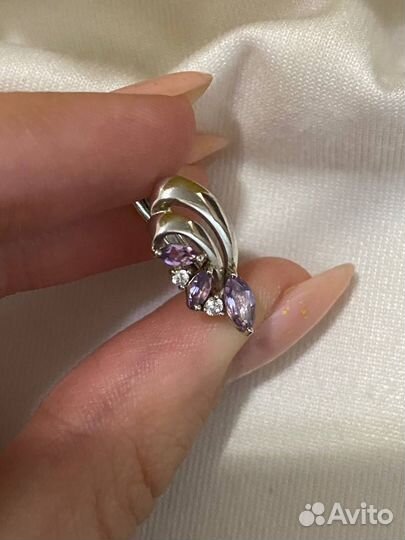 Серебряные серьги с фианитами