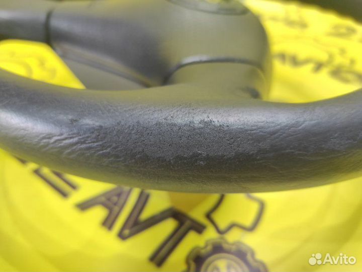 Руль Toyota Corolla Allex NZE121 1NZ-FE 2001.05