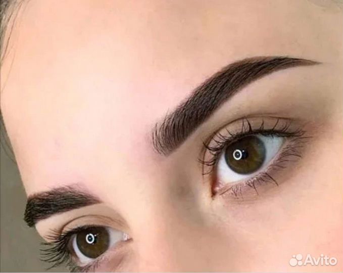 Окрашивание бровей