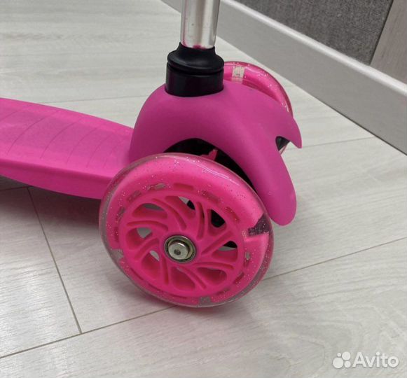 Самокат детский новый