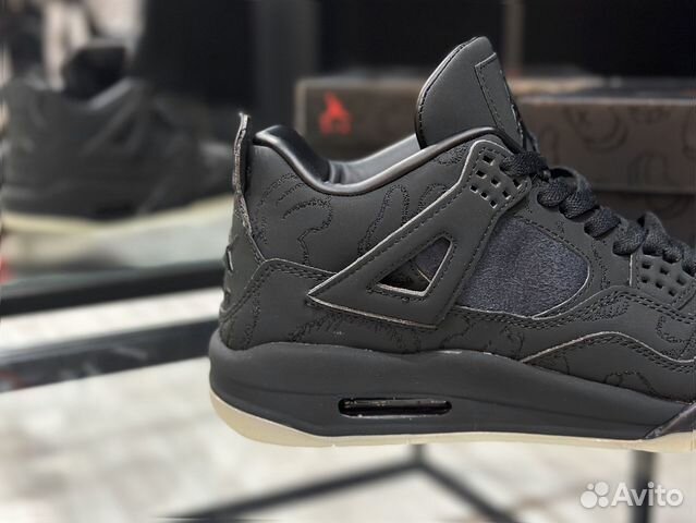 Кроссовки Kaws x Nike Air Jordan 4 Retro