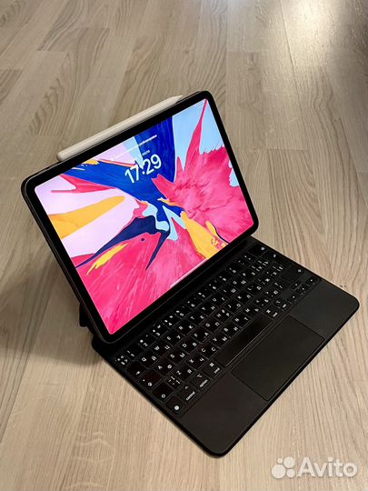 Чехол-клавиатура Apple Magic Keyboard