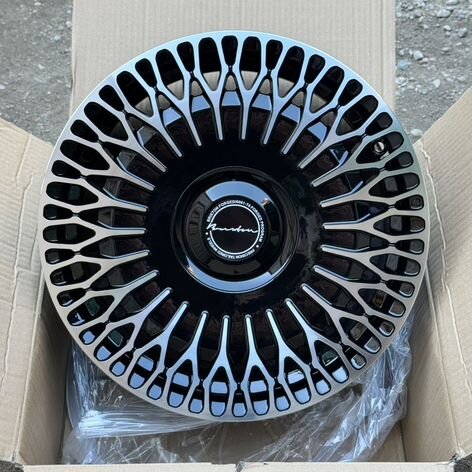 Литые диски Sakura Wheels 181 7.5×R17 4×100