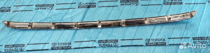 Молдинг бампера Toyota Highlander задний