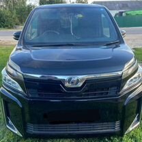 Toyota Voxy 2.0 CVT, 2019, 57 000 км, с пробегом, цена 2 700 000 руб.