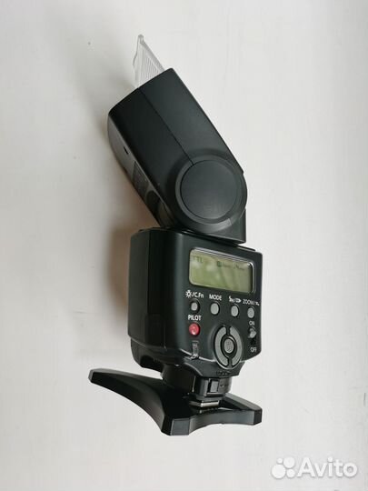 Вспышка Canon Speedlite 430EX II