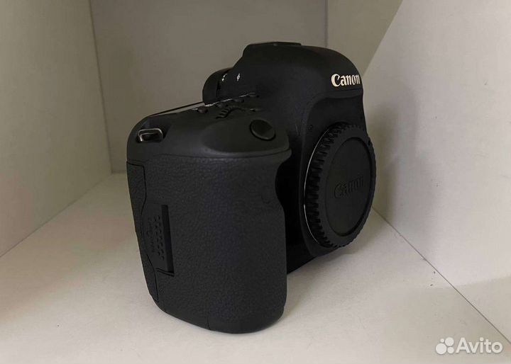 Canon 5D Mark III Body id 24 630